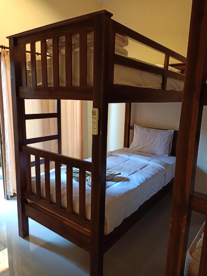 Happy Penida Hostel Toyapakeh ภายนอก รูปภาพ